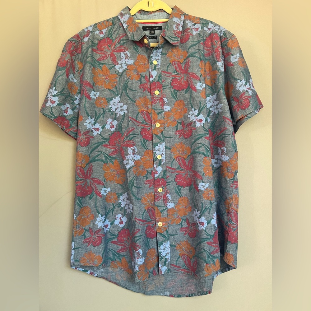 Tommy Hilfiger Multicolor Floral Button Down Men's Shirt